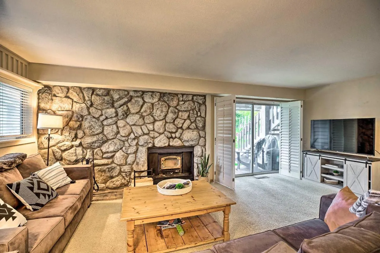 Mammoth Lakes Nature Escape Hot Tub Access! 0*, Mammoth Lakes United States